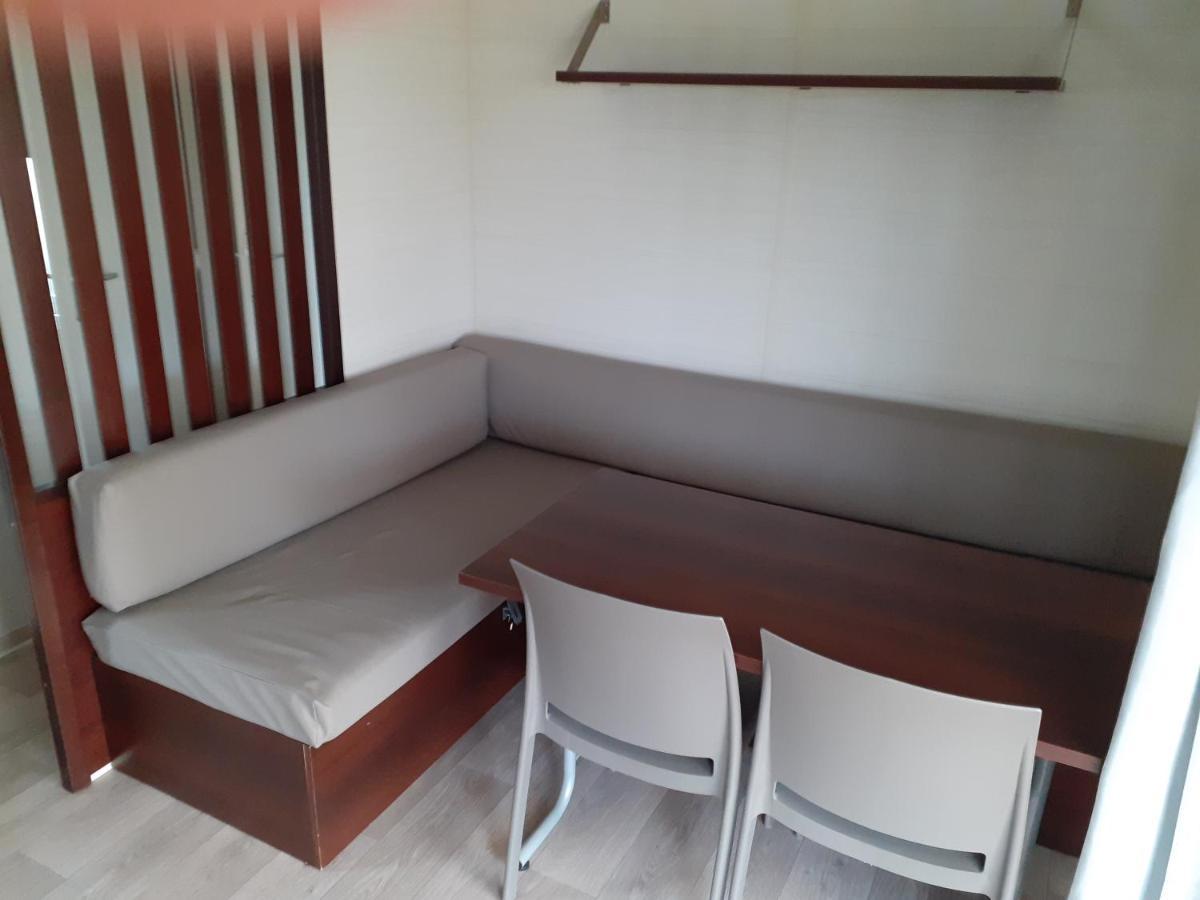 MOBILHOME agréable sans draps ni serviettes Port-la-Nouvelle Exterior foto