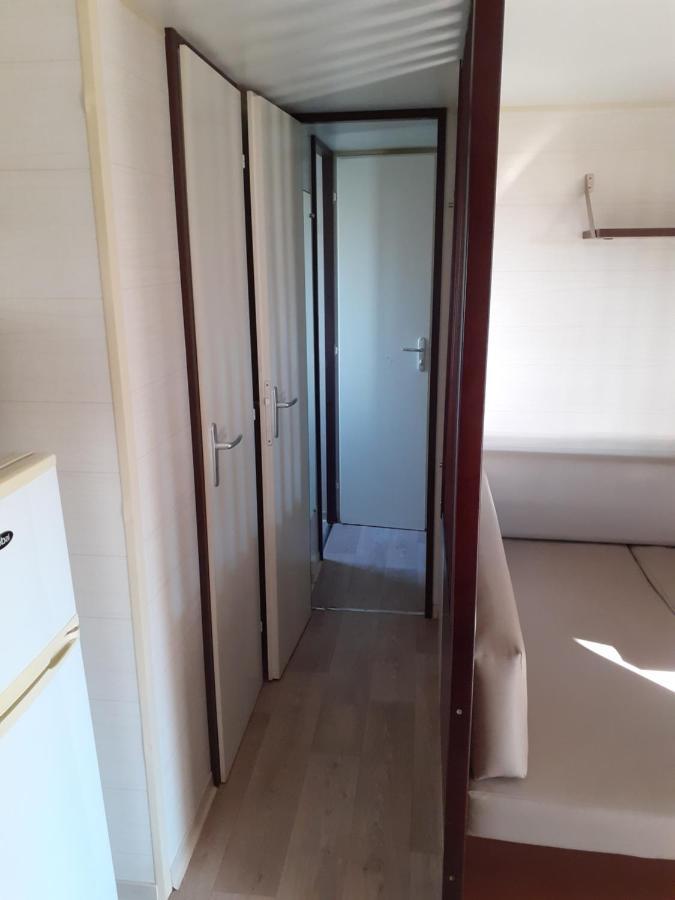 MOBILHOME agréable sans draps ni serviettes Port-la-Nouvelle Exterior foto